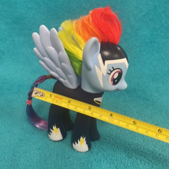 My Little Pony RAINBOW DASH * Power Ponies- 2010 Mohawk Lightning - Picture 8 of 8